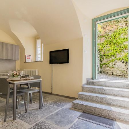 Tiny Duke Apartment Варенна Экстерьер фото