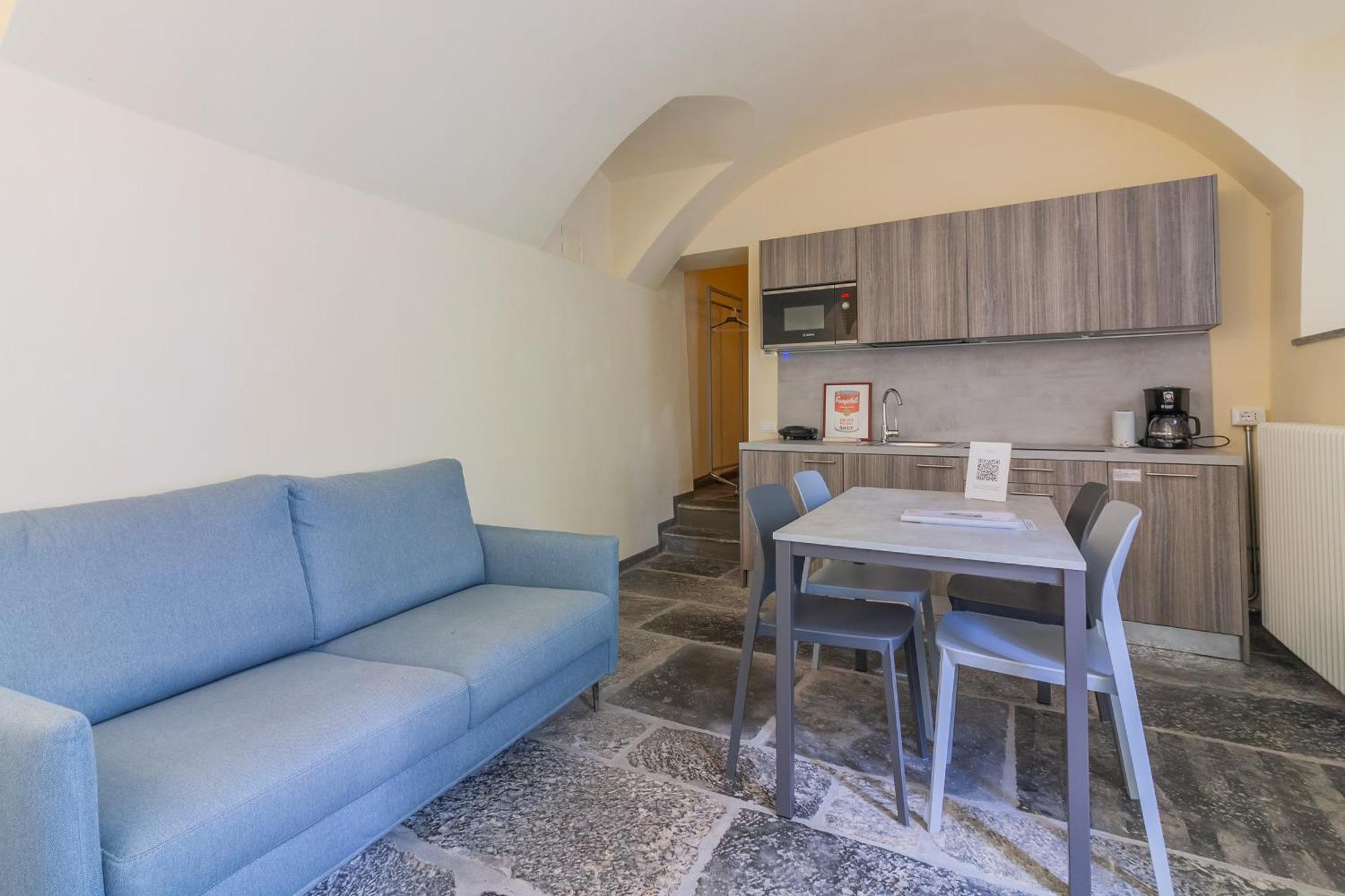 Tiny Duke Apartment Варенна Экстерьер фото